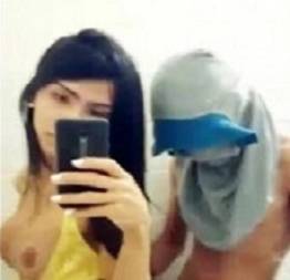 Novinha trans dando o cuzinho pro amigo
